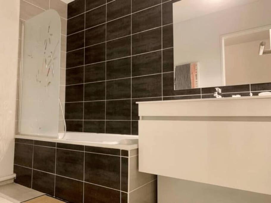 Magnifique Rooftop Duplex Climatise Familial, Aux Arceaux Монпелие Екстериор снимка