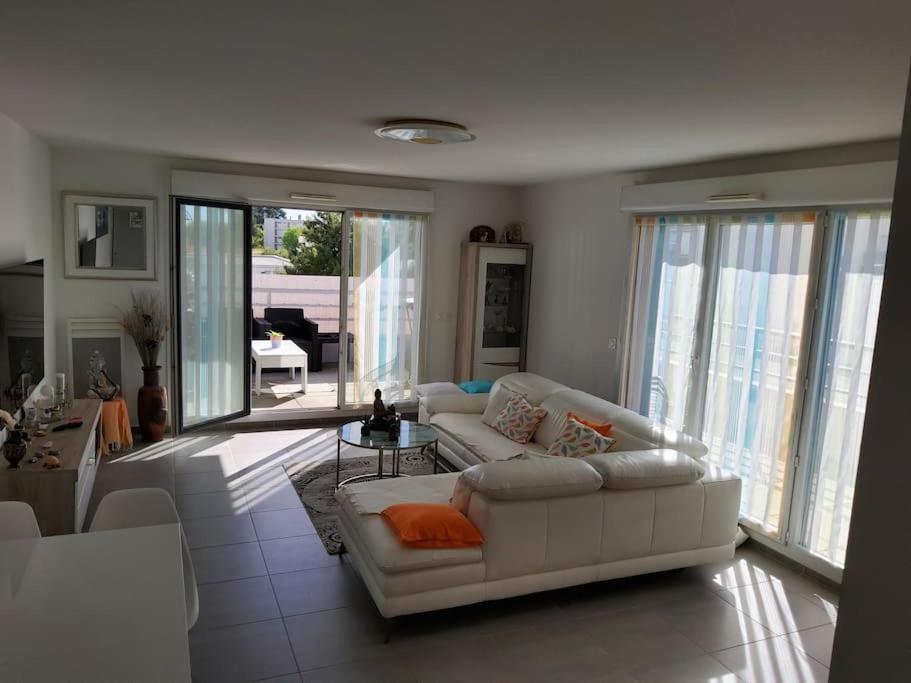 Magnifique Rooftop Duplex Climatise Familial, Aux Arceaux Монпелие Екстериор снимка